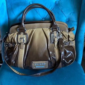 GUESS SHOULDER BAG